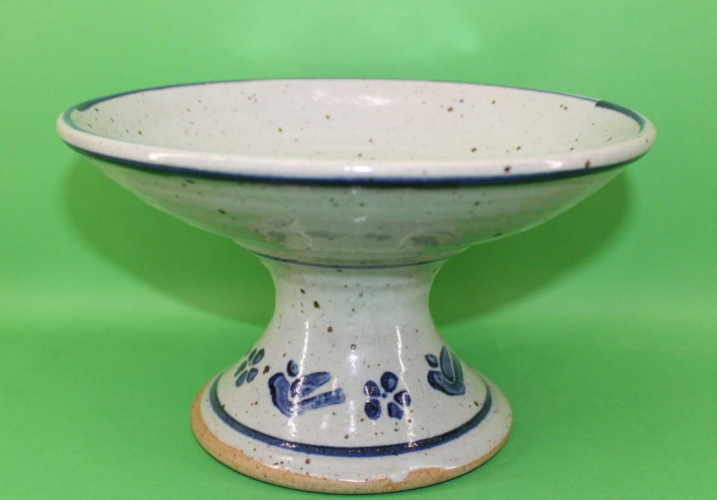Pedestal bowl