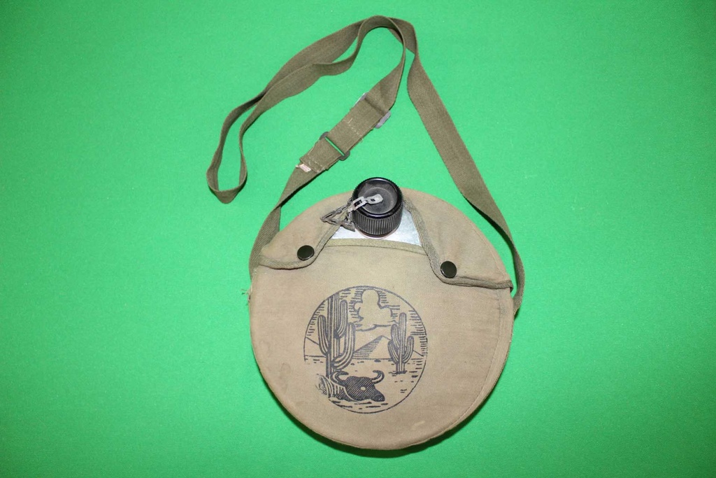 Circle Canteen & Pouch