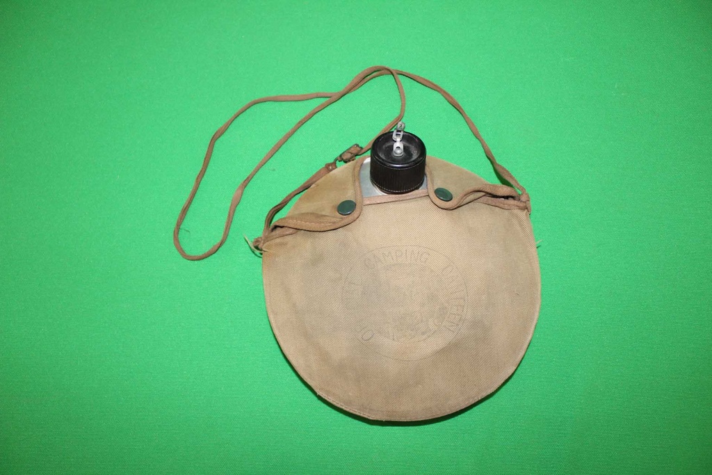 Circle Canteen & Pouch