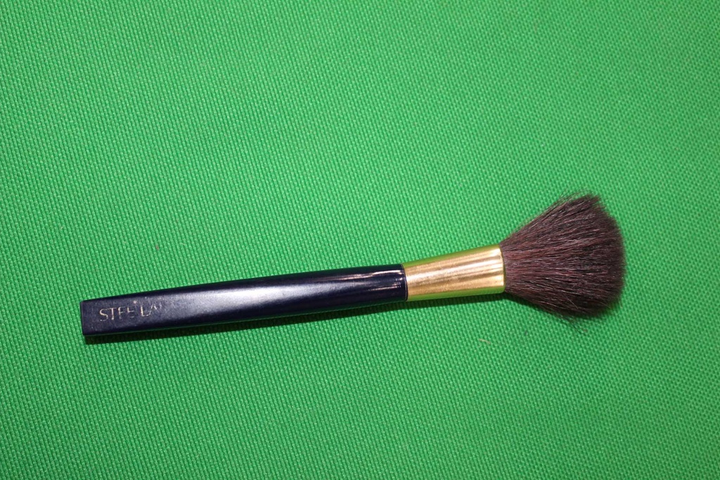 Powder Brushes