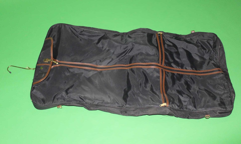 Garmet Bag