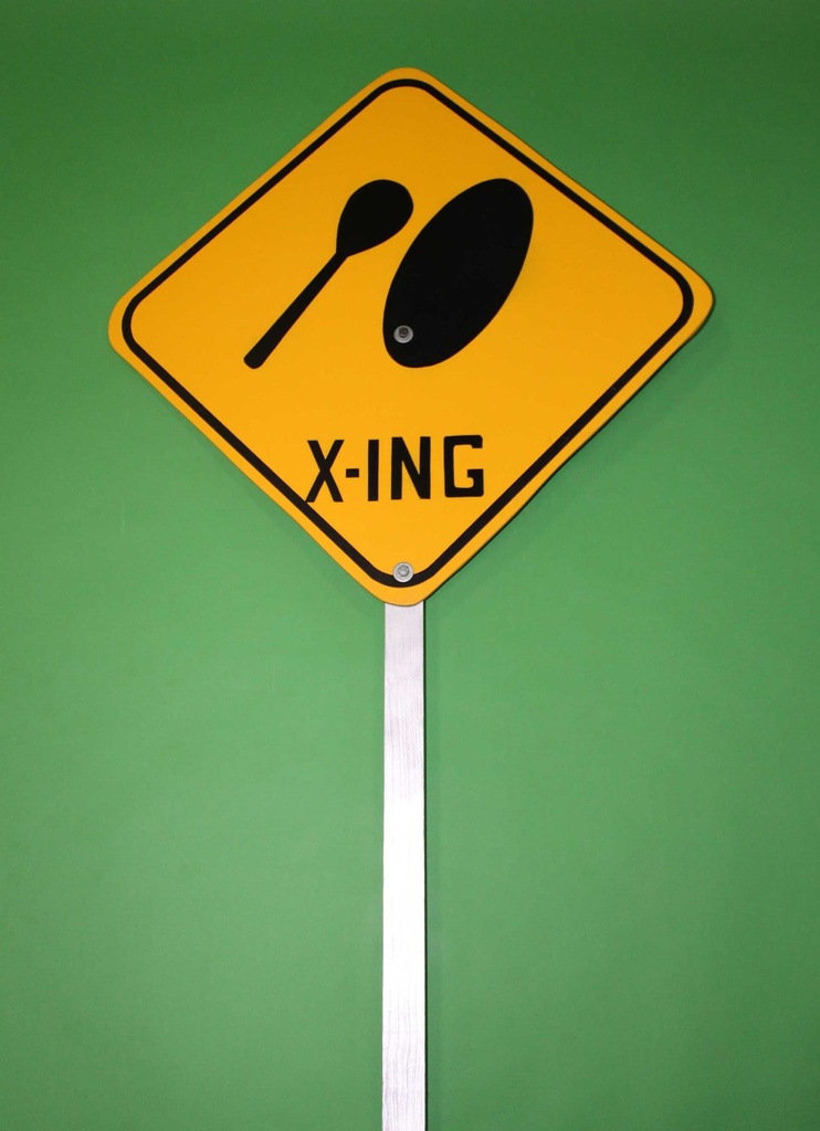 Dish & Spoon X-ing Sign