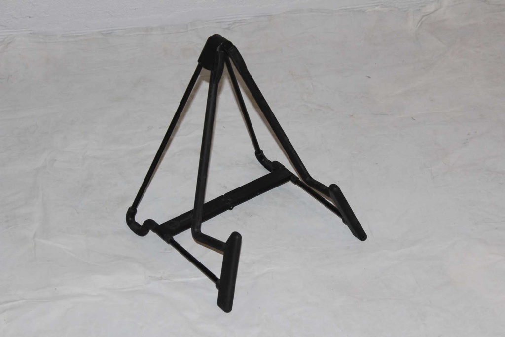 K&M Guitar Stand