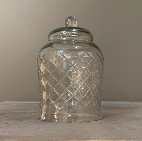Crosshatch Bell Crystal Hurricane