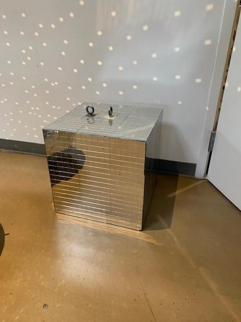 Disco Cube