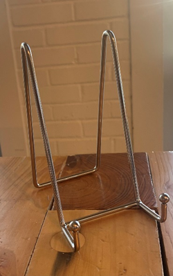 Metal Tilt Table Number Holder