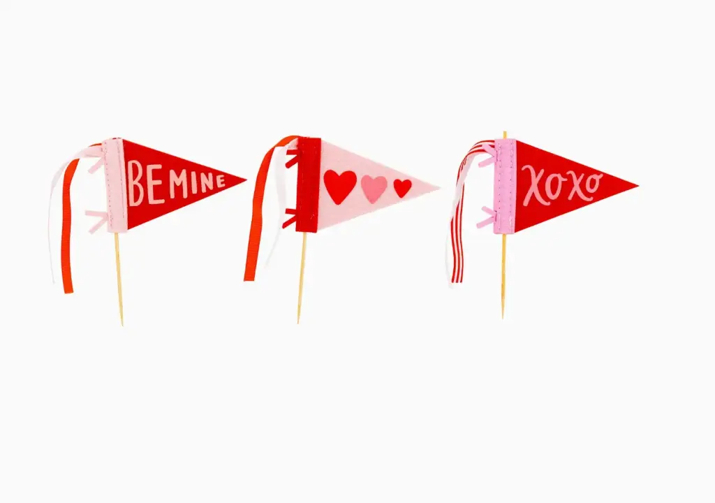 Valentine Mini Felt Pennant Banner