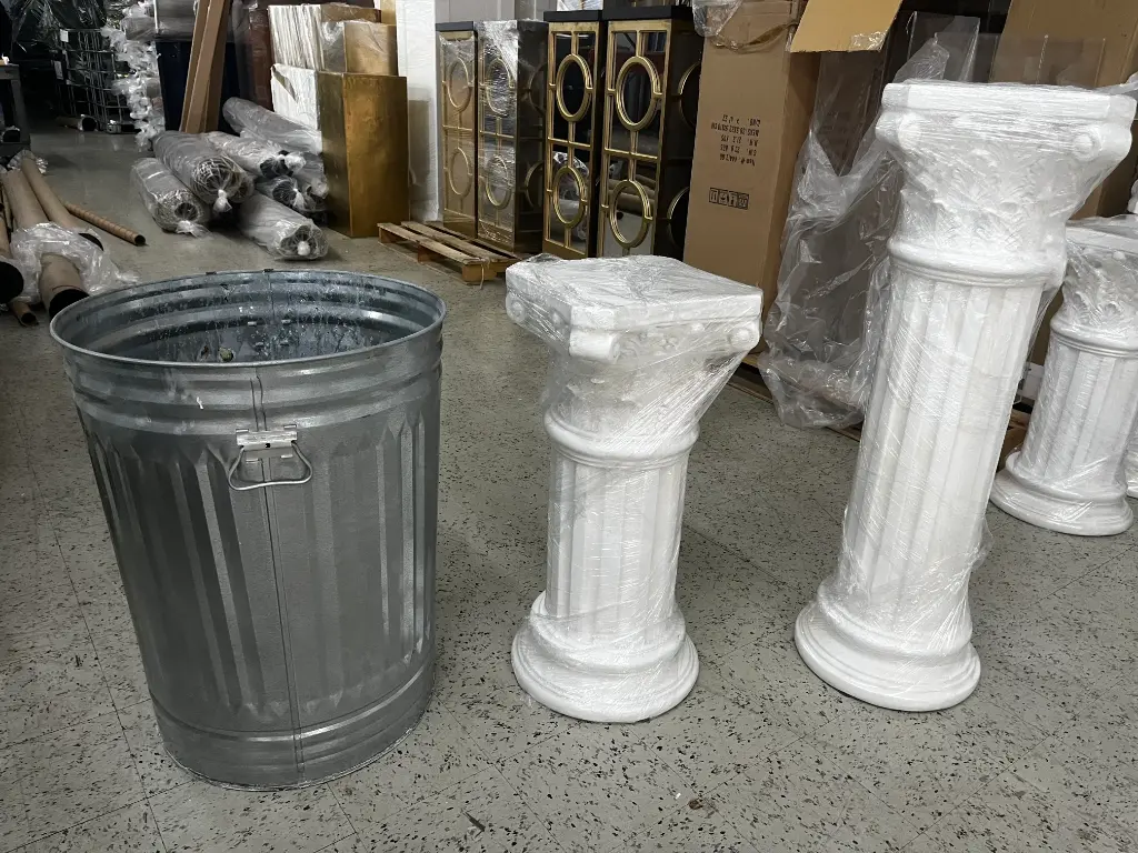 Columns, Corinthian, 13.5inch Diameter, 40inch Tall