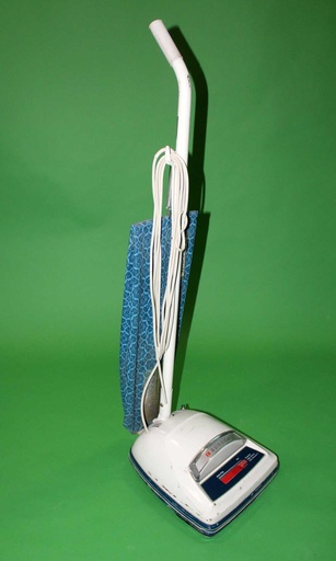 [PEM-001] Vacuum