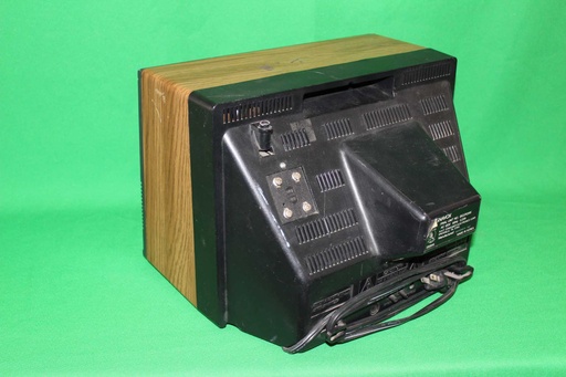 [PET-010] TV Set