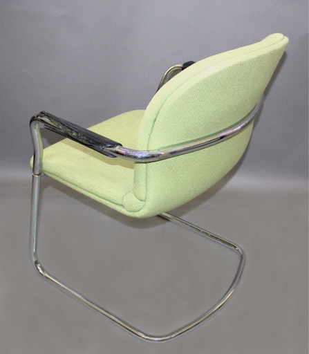 [PFC-075] Cantilever Chair
