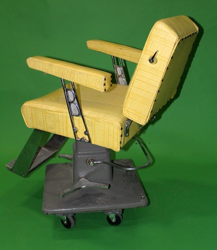 [PFC-119] Barber Chair