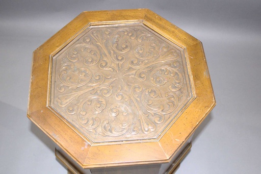 [PFT-008] End Table