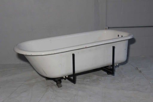 [PFU-015] Bathtub
