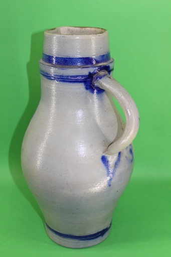 [PKP-004] Clay Pitcher