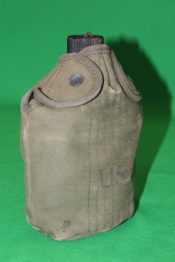 [PMA-006] Canteen & Military Pouch