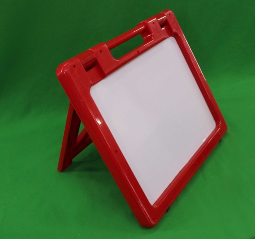 [PTT-001] Child's Easel