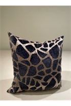 [EDD-045] Giraffe Print Pillow