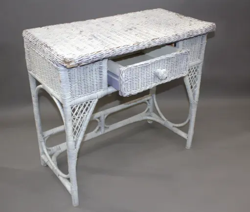 [PFD-015] Wicker Desk