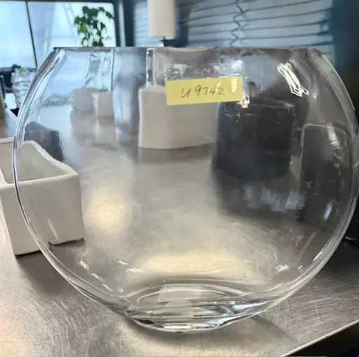 [BFV-UCIU9742] Moon Vase - Clear 10in x 12in x 5in